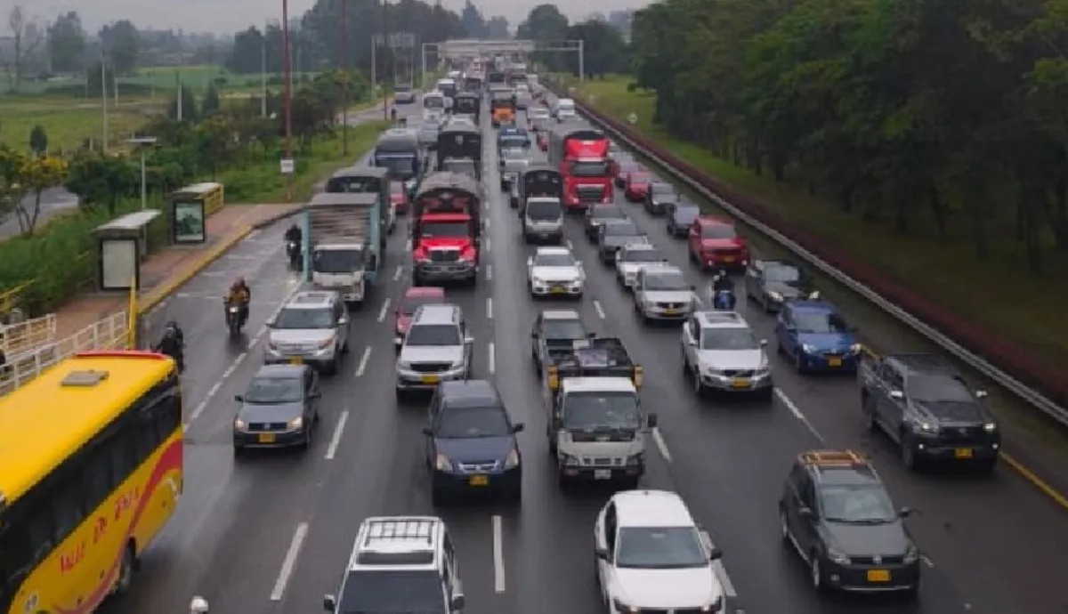 Impuesto vehicular en Bogotá 2026: descuento del 10 % vence este 15 de mayo