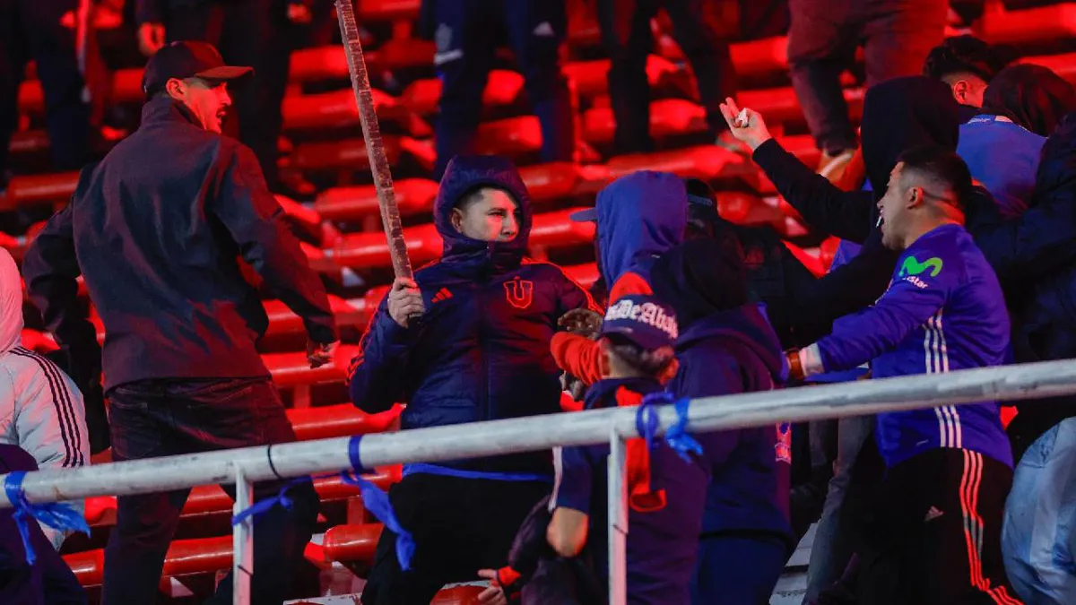 Cancelan partido de la Copa Sudamericana en Argentina por violencia entre hinchadas