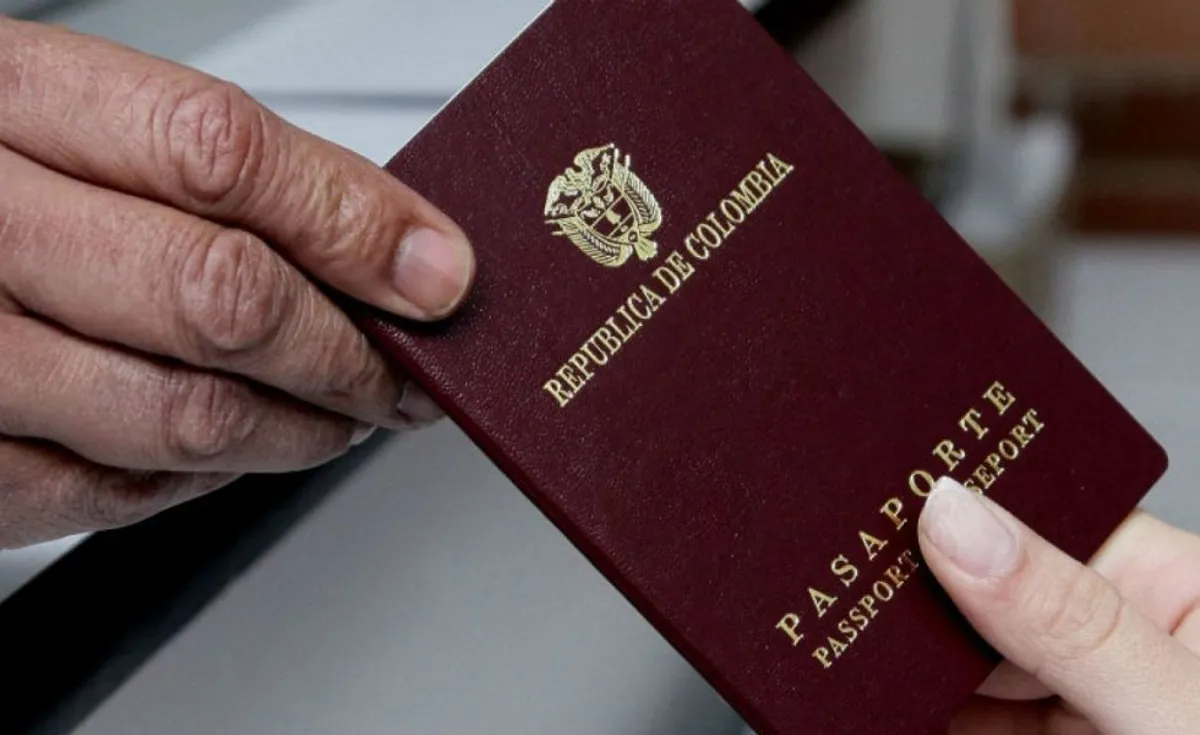 EE.UU. reanudará este viernes la emisión de visados en Embajada en Bogotá
