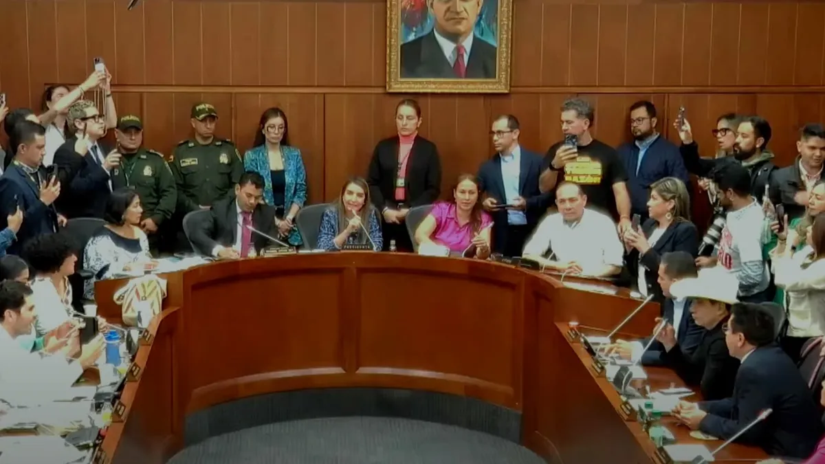 Senado hunde la reforma laboral del Gobierno Petro
