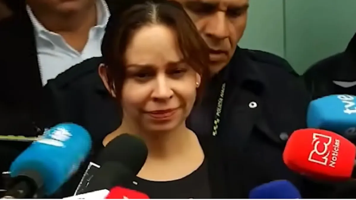 Esposa de Miguel Uribe pide “seguir orando” por la vida del senador herido