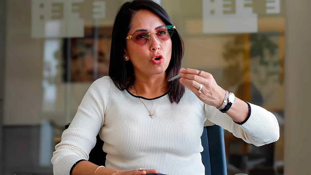 “Noboa se siente perdedor, por eso se esconde”: Luisa González