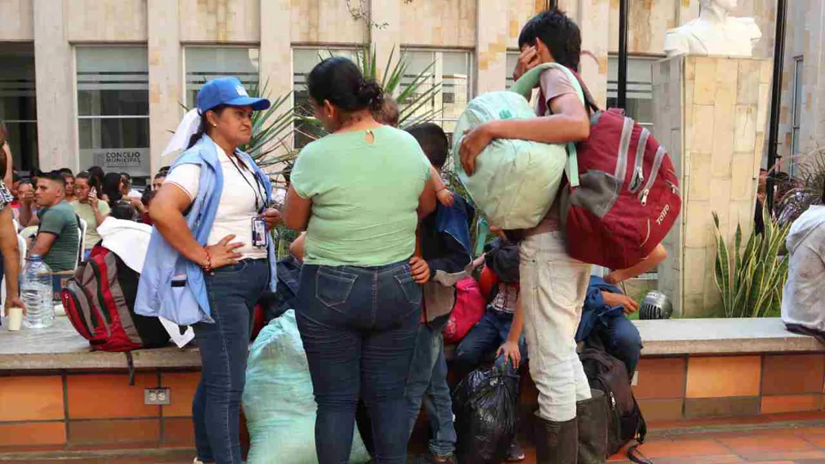 Venezuela atiende a más de 800 colombianos desplazados por conflicto en zona del Catatumbo