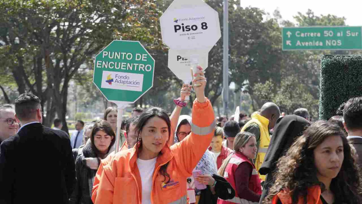 Colombia pone a prueba su respuesta a situaciones de emergencia en simulacro nacional