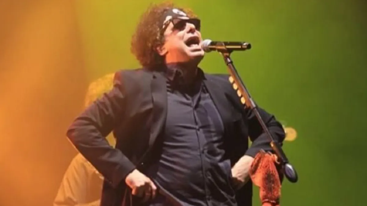 Antitaurinos contra Andrés Calamaro por defender las corridas de toros