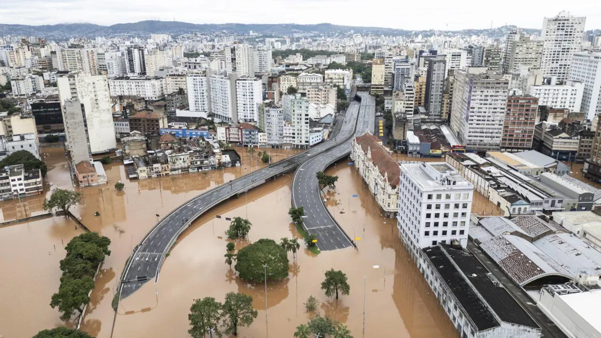 Inundaciones en Brasil dejan 67 muertos y más de 100 desaparecidos