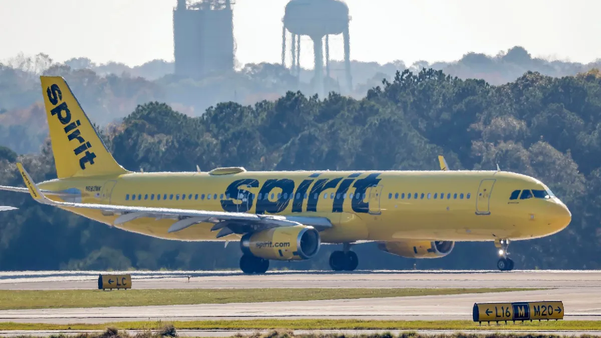 Spirit Airlines cerró operaciones y dejó varados a pasajeros colombianos: Avianca activó plan de retorno